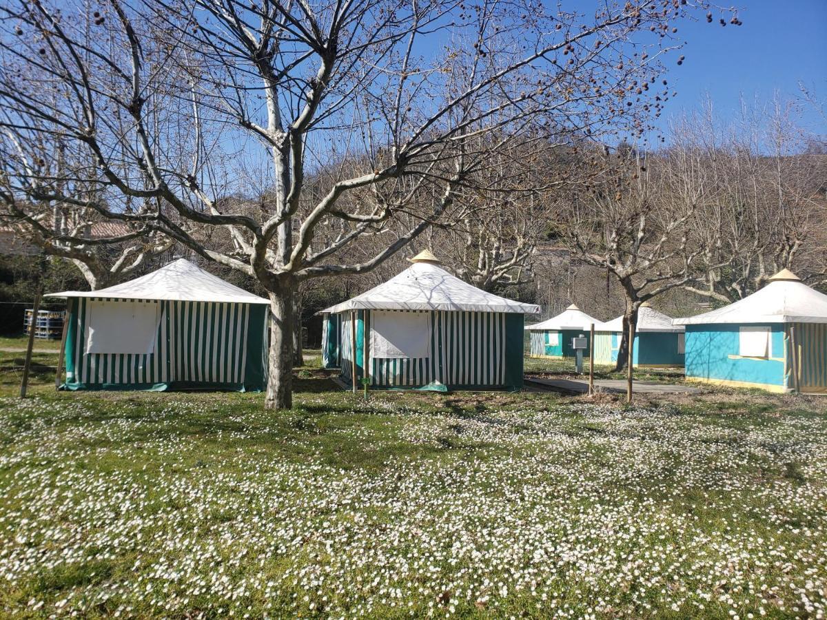 Le Moulin D'Onclaire Camping Et Chambres D'Hotes Coux 외부 사진