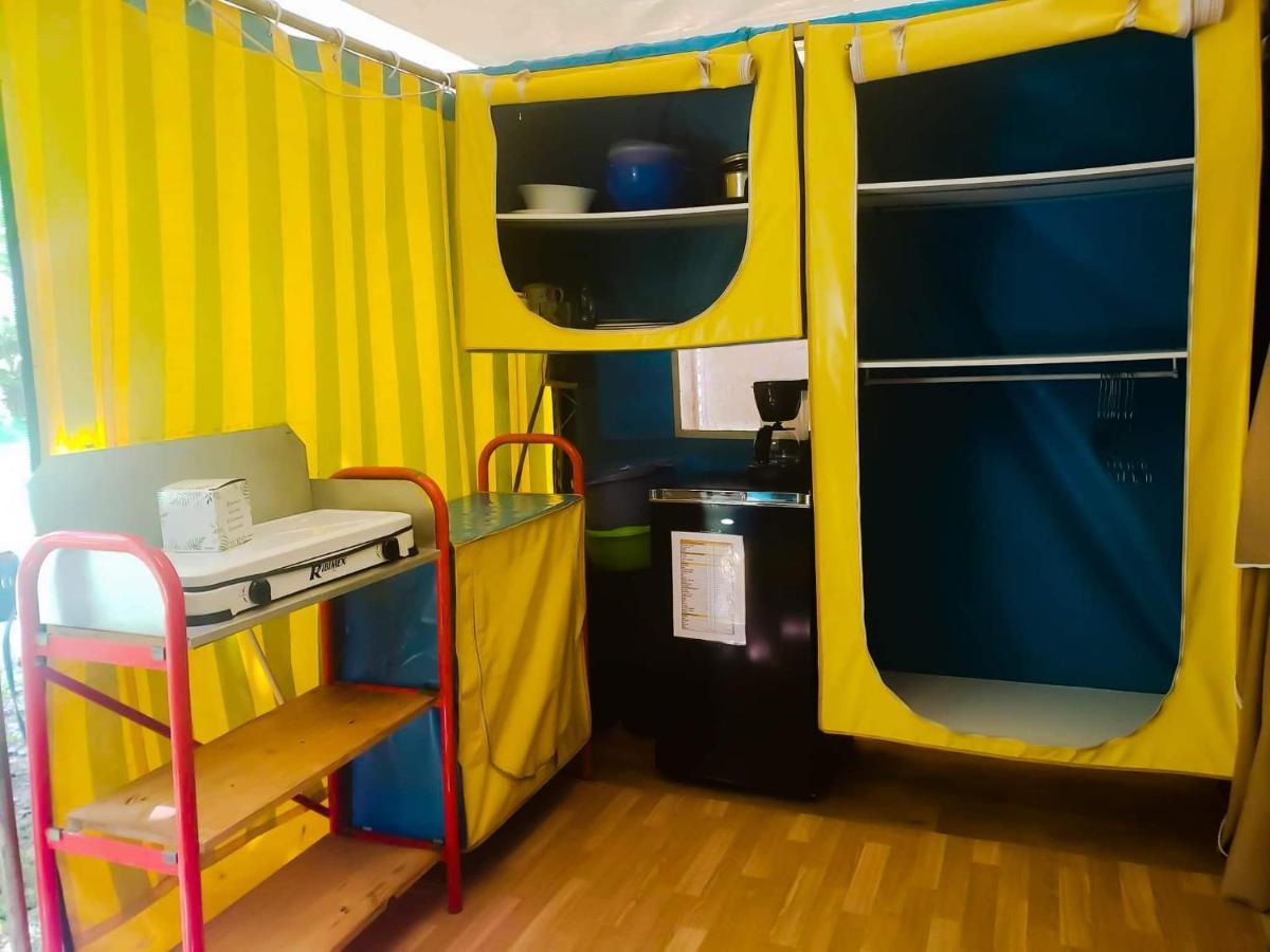 Le Moulin D'Onclaire Camping Et Chambres D'Hotes Coux 외부 사진