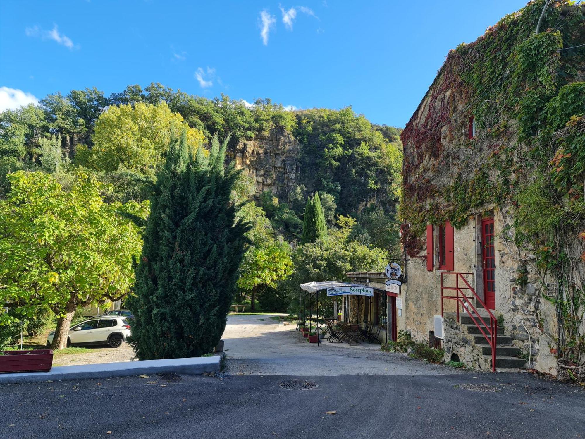 Le Moulin D'Onclaire Camping Et Chambres D'Hotes Coux 외부 사진