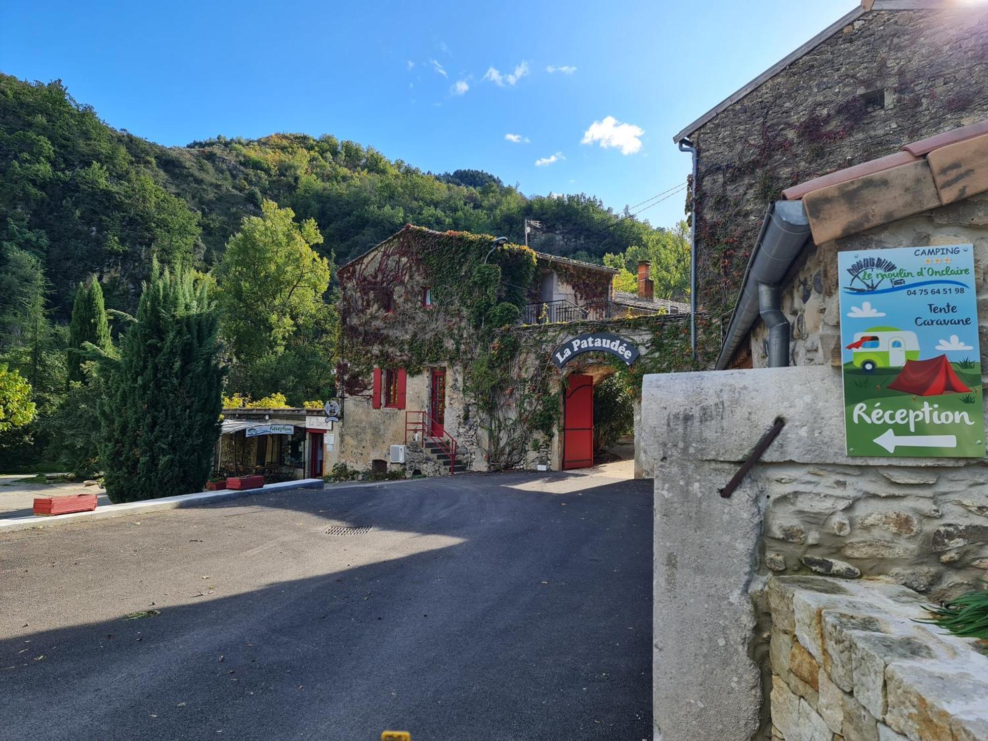 Le Moulin D'Onclaire Camping Et Chambres D'Hotes Coux 외부 사진